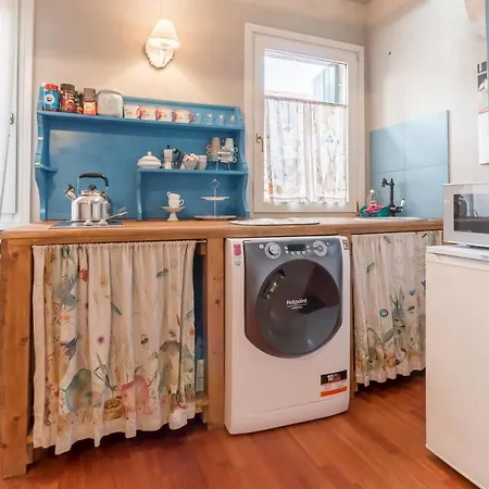 Apartment Ca' Falier Blue - 10 Min From Train And Bus Station *