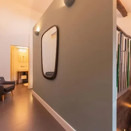 Huge Design With Private Garden Apartment Venice
