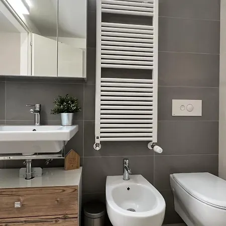 Stella Apartament *