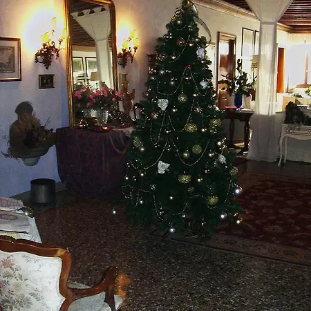 Bed & Breakfast At A Palazzo