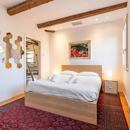 St. Mark Ca' Algi -apartment With Beautiful Roof Terrace Apartment *