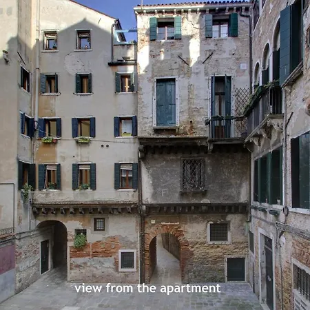 Rialto~orio * Venice