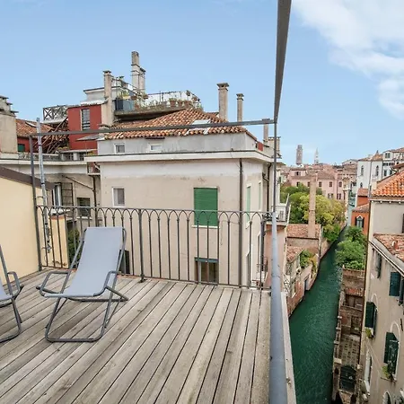 Dorsoduro 1241 By Wonderful Italy * Venice