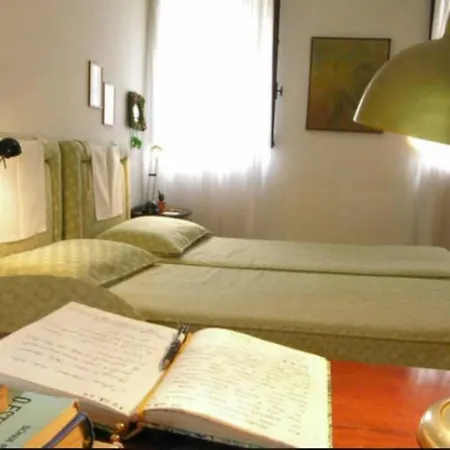 Walk On The Water ✧ 5 Minutes To Rialto Bridge Appartement Venise