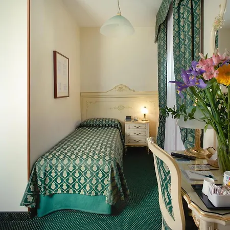 Commercio&pellegrino Hotel 3*
