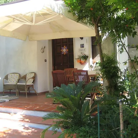 Oasi Di Bed & Breakfast *