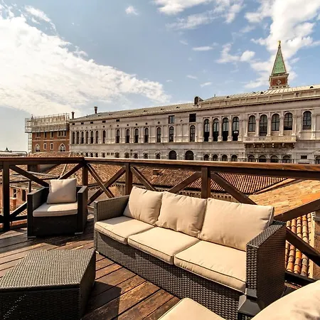 St. Mark Ca' Algi -apartment With Beautiful Roof Terrace * Venice