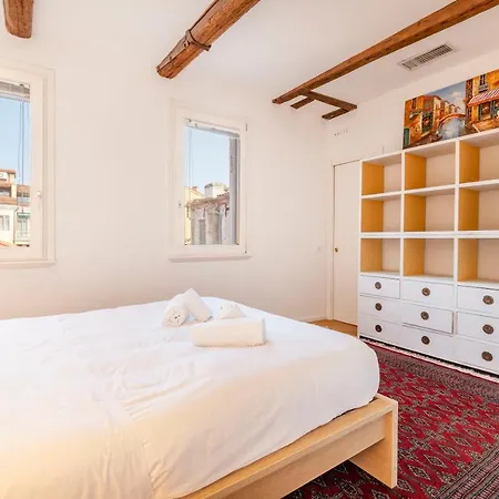 Apartment St. Mark Ca' Algi -apartment With Beautiful Roof Terrace Venice