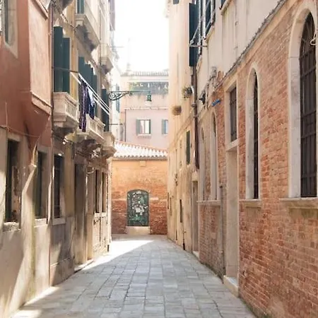 San Beneto * Venice