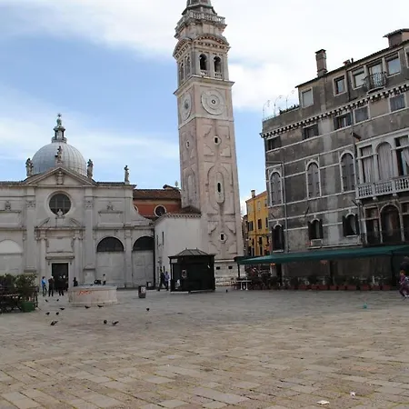 Luxury San Firmino Canal View Bed & Breakfast 2*