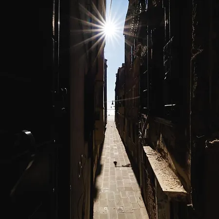 Appartamento Superior In Via Garibaldi By Bricola Venezia