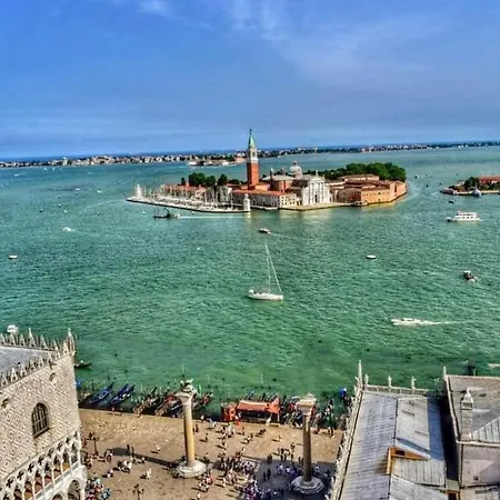 Honeymoon * Venice