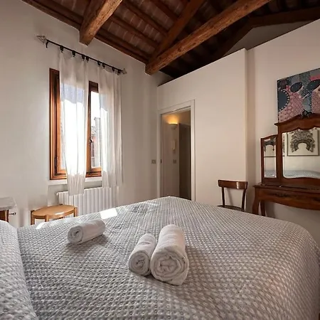 Terrace Apartment *
