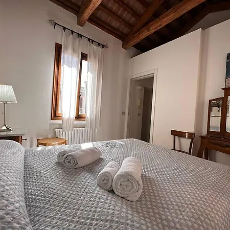 Terrace Apartment Venice