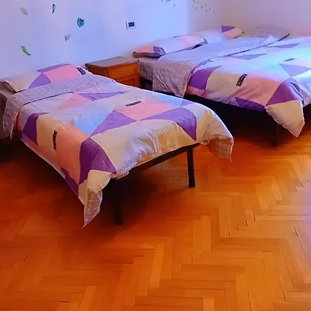 旅途之家 *