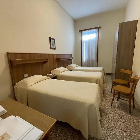 Holiday home Casa Caburlotto *