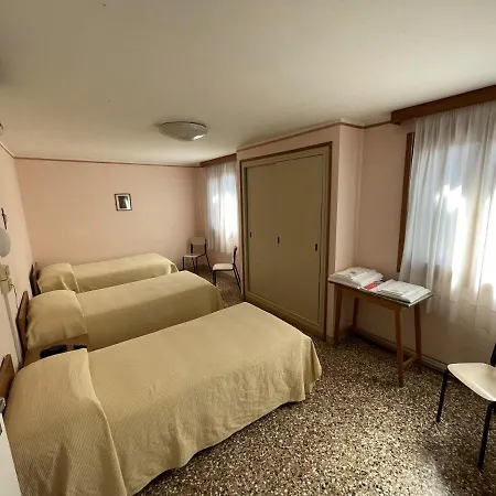 Holiday home Casa Caburlotto