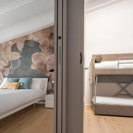 Fondamenta De La Sensa Garden Loft R&r
