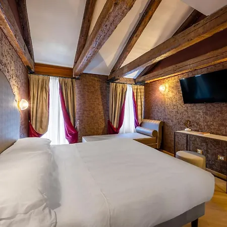 Paganelli Otel