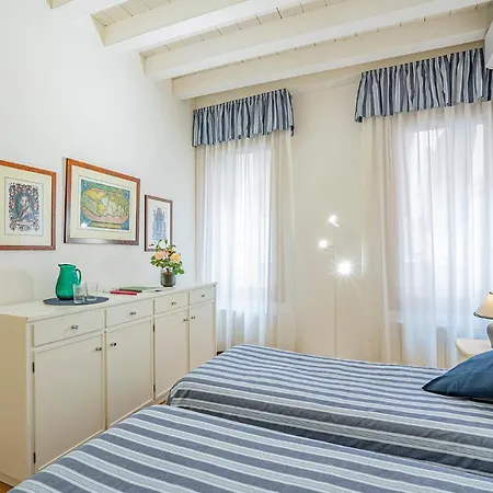 Apartment Ca' Dei Musicanti 1 Charming In Cannaregio Venice