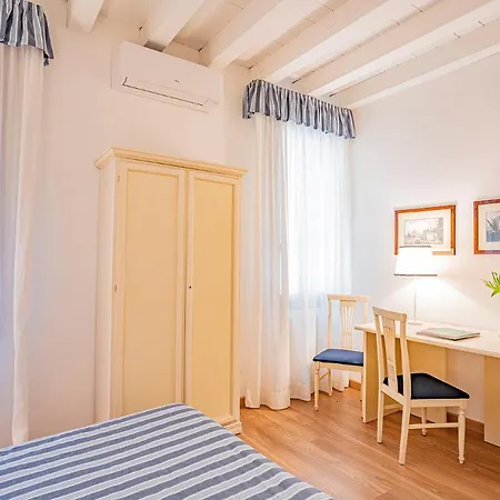 Ca' Dei Musicanti 1 Charming In Cannaregio Apartment Venice