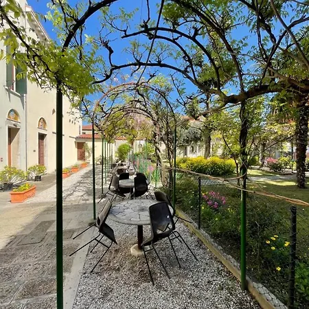 Casa Caburlotto * Venice