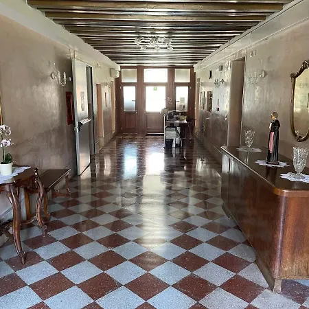 Casa Caburlotto Holiday home Venice