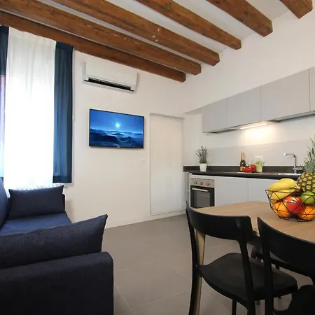 Apartment Degli Artisti Venice