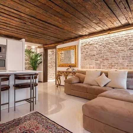 Apartment The Church - Rialto Bridge Venice