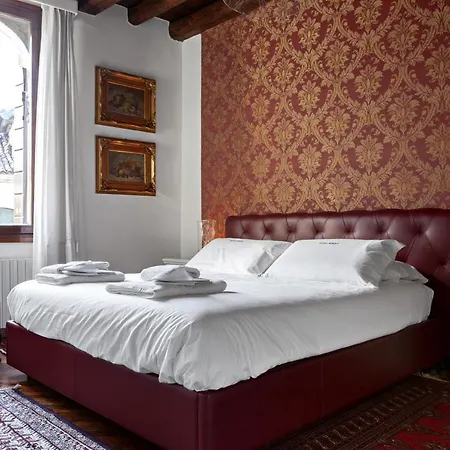 San Provolo Apartment *