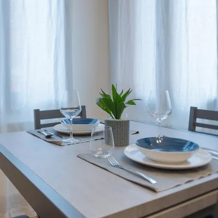 Flowery House Apartment Venice