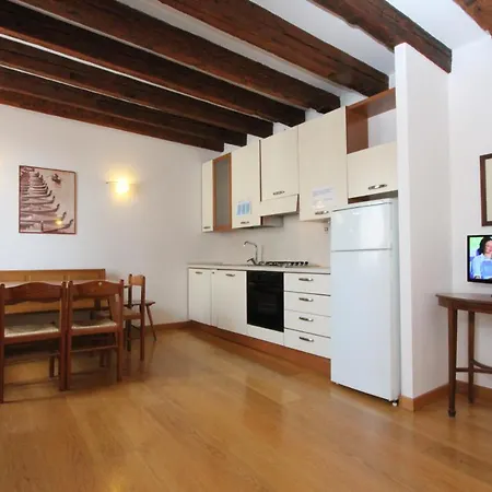Dei Mori Apartment