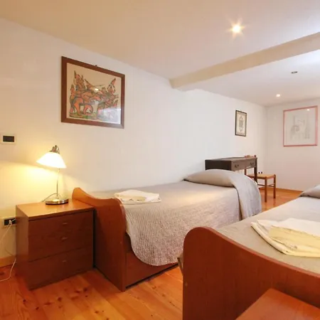 Apartment Dei Mori *