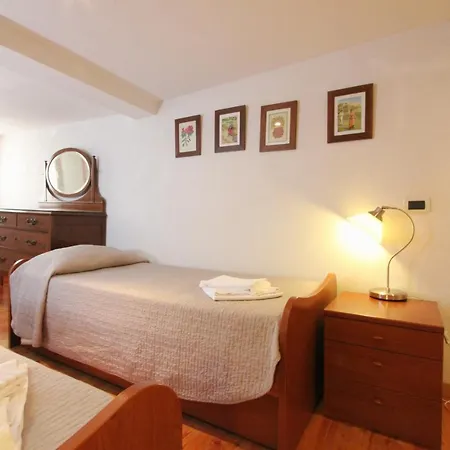 Dei Mori Apartment *