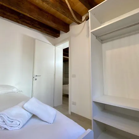 Stella Apartament