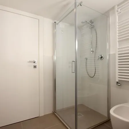 Degli Artisti Apartment