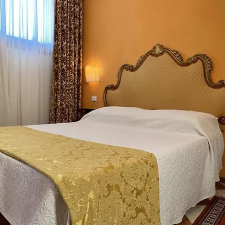 Grand Canal Panorama Apartment