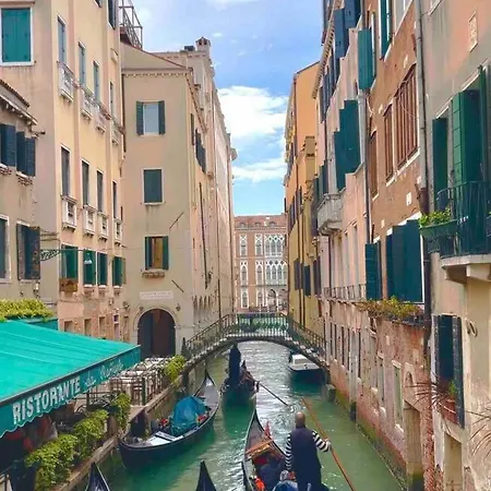 Venice Station 아파트 *