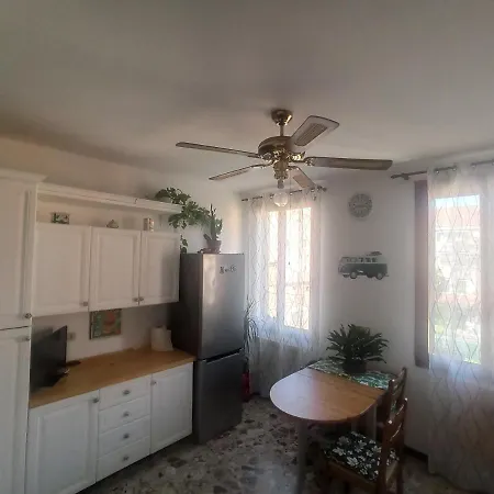 Real Apartment *