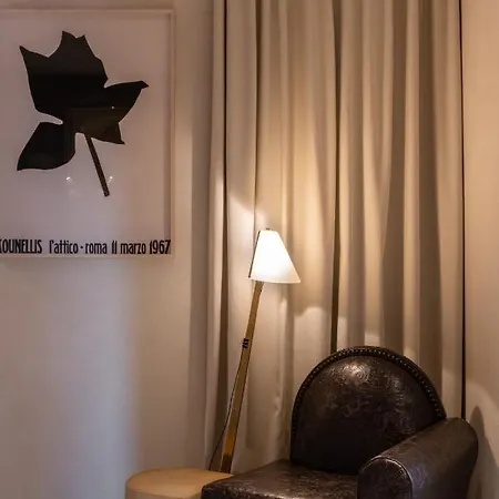 Hotel The