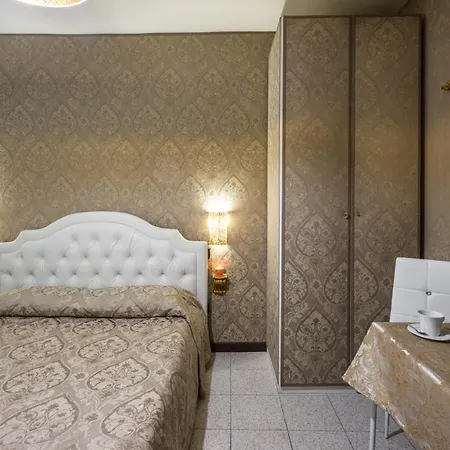 Apostoli Garden Hotel Venice