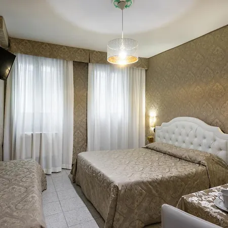 Hotel Apostoli Garden Venice