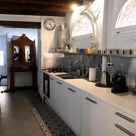 Accogliente Mini Super Venezia