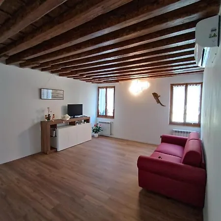 Ca' Luciano Biennale Apartment *