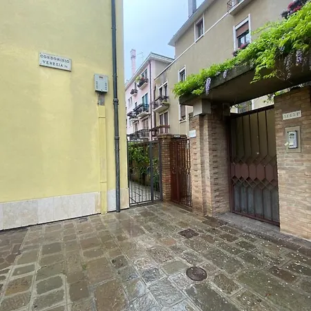 Sant'alvise Holiday Locazione Turistica * Venezia