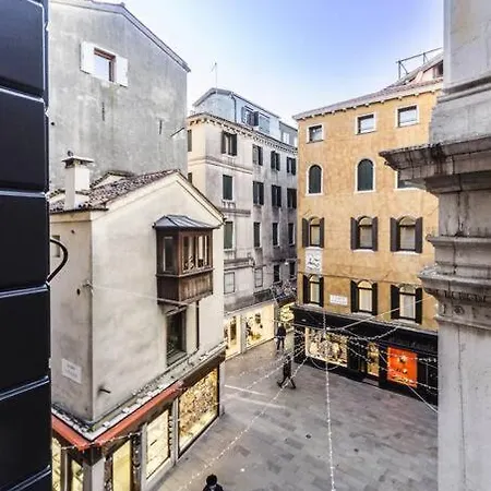 San Marco Apartment *