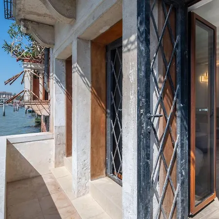 Apartment Palace Canal View By Wonderful Italy Venice