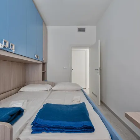 Boutique Apartment *