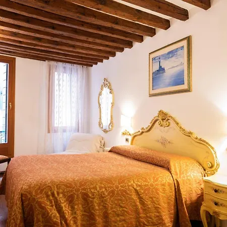Ca' Pinelli Venise