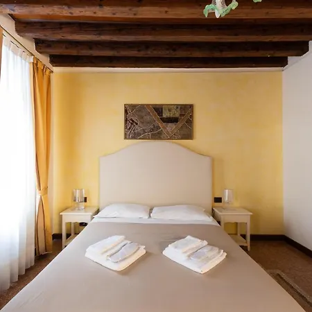 Ve-nice San Marco C4439 Apartment *